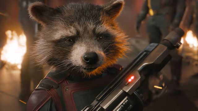 In Guardians of the Galaxy, Vol. 3, Rocket Raccoon clutches an enormous gun. Much bigger than him. Seriously.