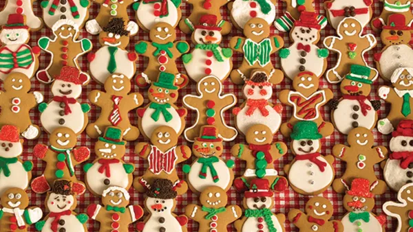 The Bake Sale Bunch #17: Sophie Saves Christmas